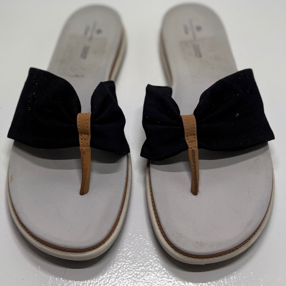 Clarks Cloudsteppers Cushion Soft Sandals Womens 9 Black Bow Comfort Flip Flops - Picture 4 of 9